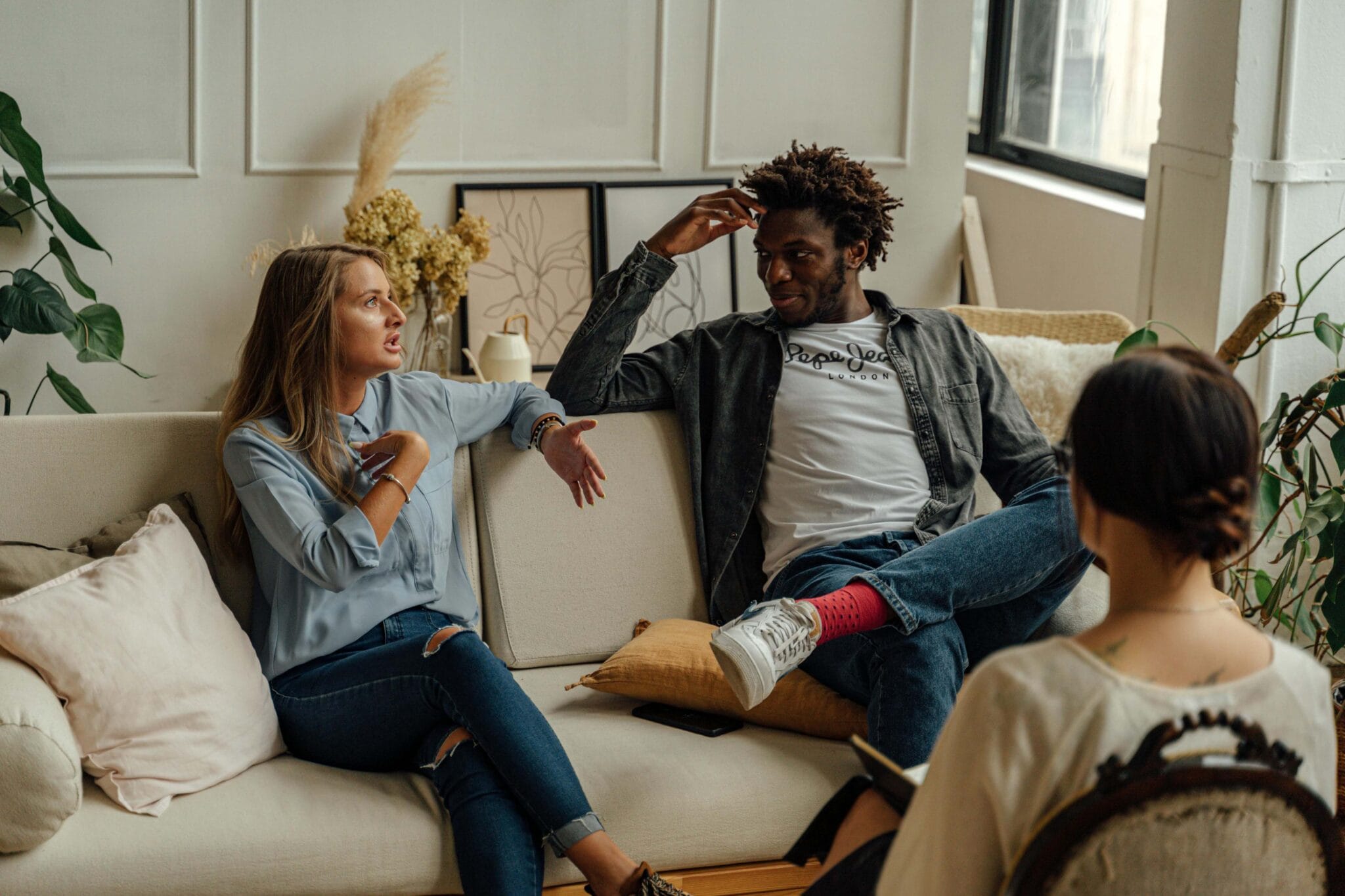 What is Praxis in Occupational Therapy? 8 photo-od-a-woman-talking-at-a-couple-s-therapy-session